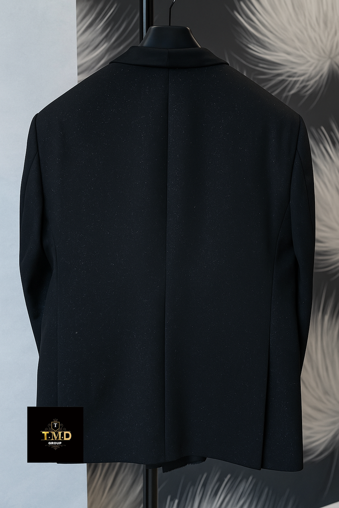 Horse blood color suit
